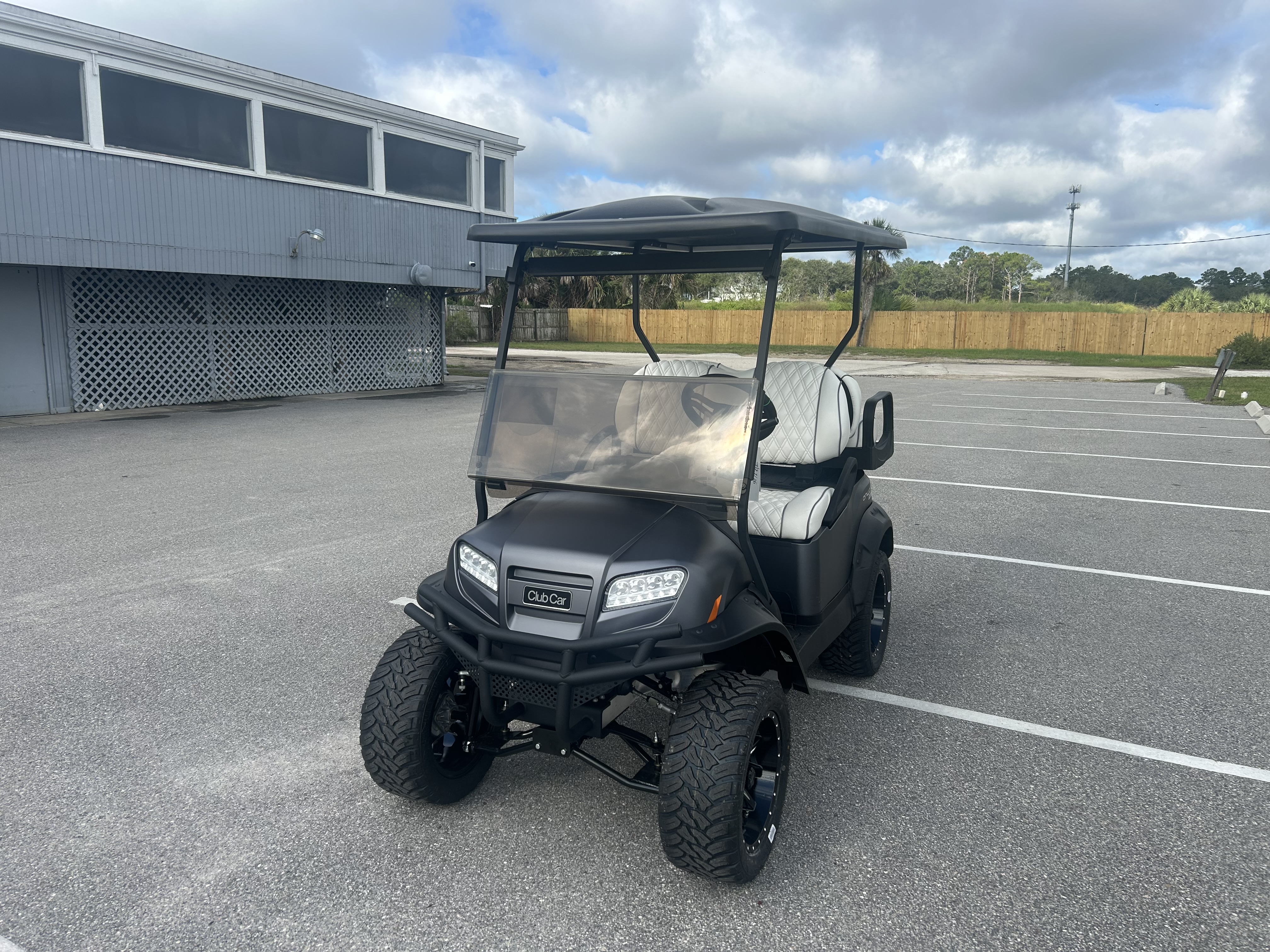 2027 Club Car Onward Lithium